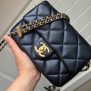 ❌SOLD ❌Chanel 21K Perfect Mini Black Caviar